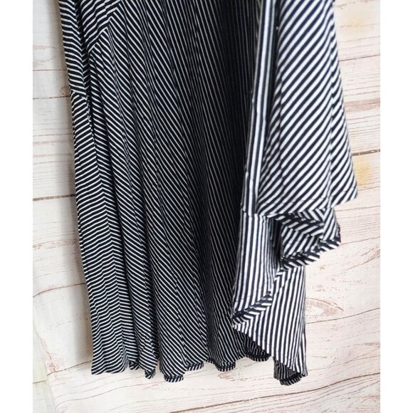 Chico’s Black & Neutral Striped Maxi Skirt Size 1 | Stylish Pull-On Long Skirt - Picture 3 of 12